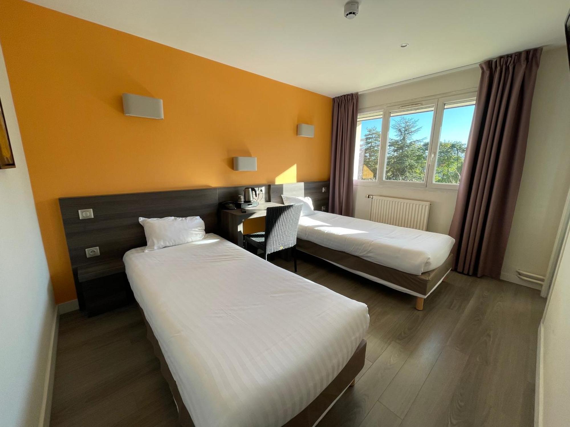 Hotel Valpre Écully Eksteriør bilde