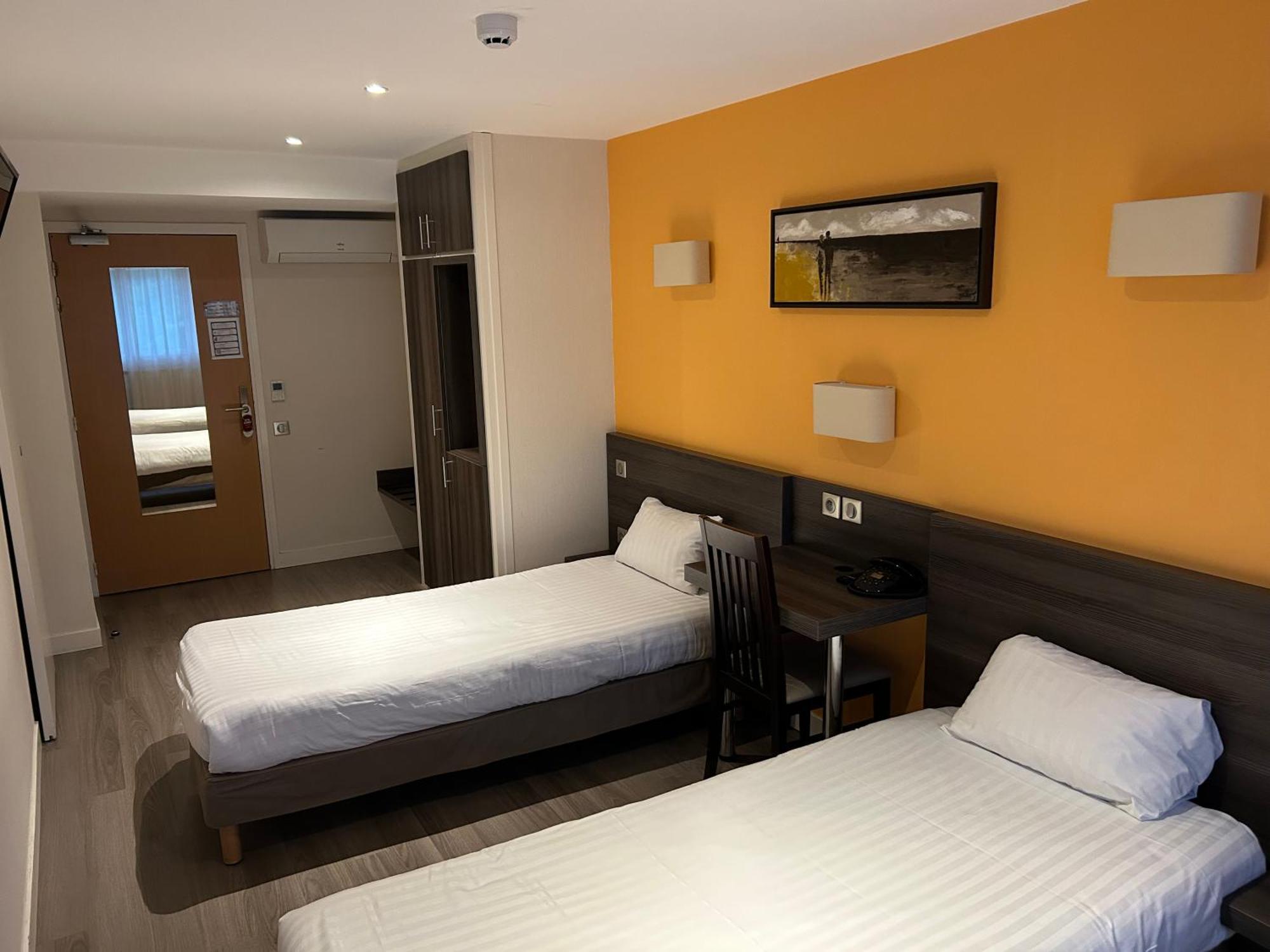 Hotel Valpre Écully Eksteriør bilde
