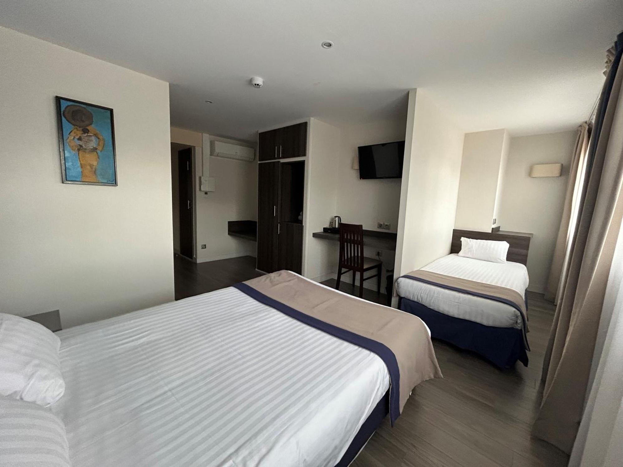 Hotel Valpre Écully Eksteriør bilde